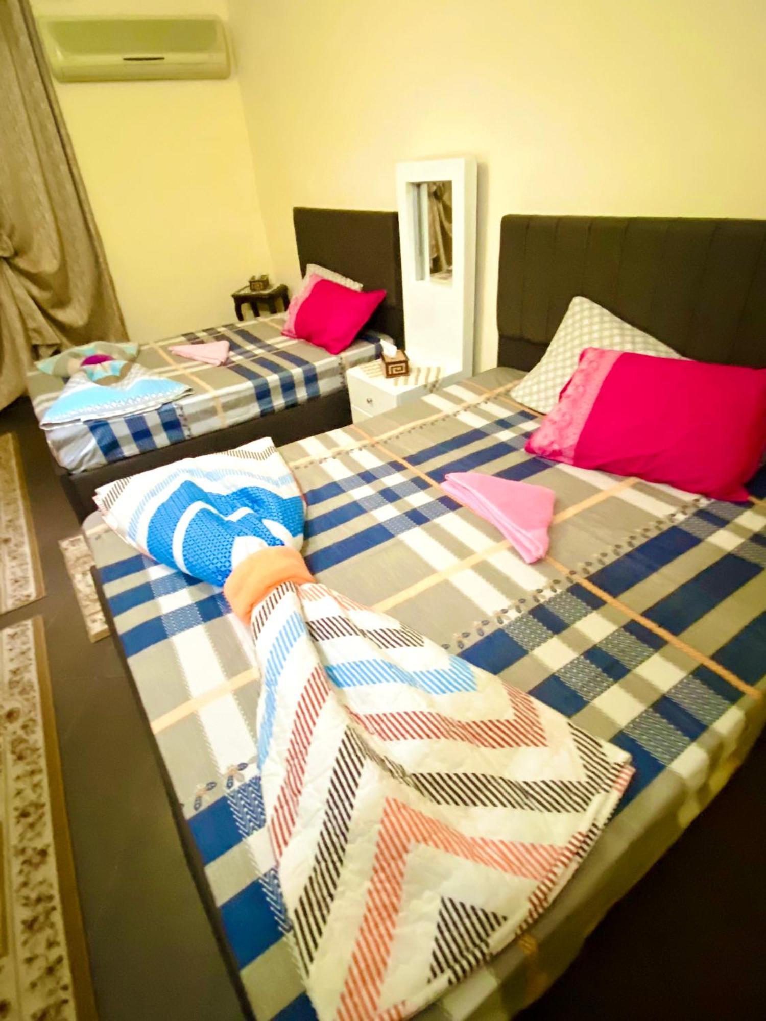 Momen Pyramids Inn Kafret el-Gabal Extérieur photo